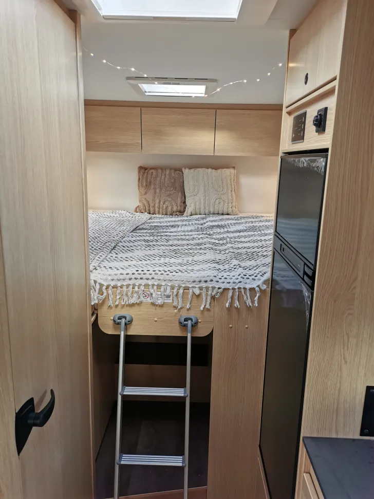 Fahrzeugbild Sunlight T SUB TS67 Hubbett+EB zu DB* #15