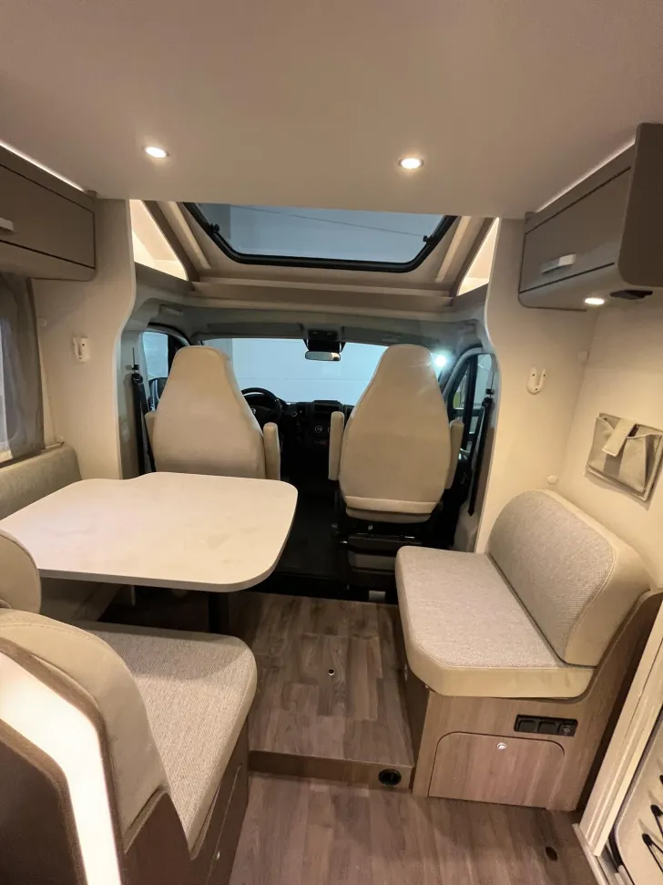 Fahrzeugbild Carado T 447 Solar, Navi, Fahrradträger, Sat, TV #11