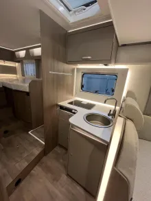 Fahrzeugbild Carado T 447 Solar, Navi, Fahrradträger, Sat, TV #18