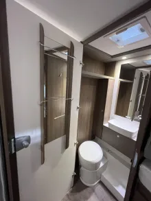Fahrzeugbild Carado T 447 Solar, Navi, Fahrradträger, Sat, TV #27