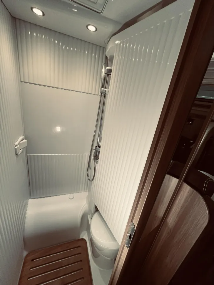 Fahrzeugbild Carado pro V 132 Solar, Navi, Markise, TV, Sat #20