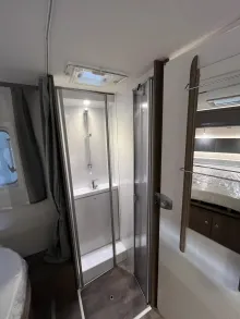 Fahrzeugbild Carado Edition24 T Ford 449 Solar, Zenec Navi mit RFK #28