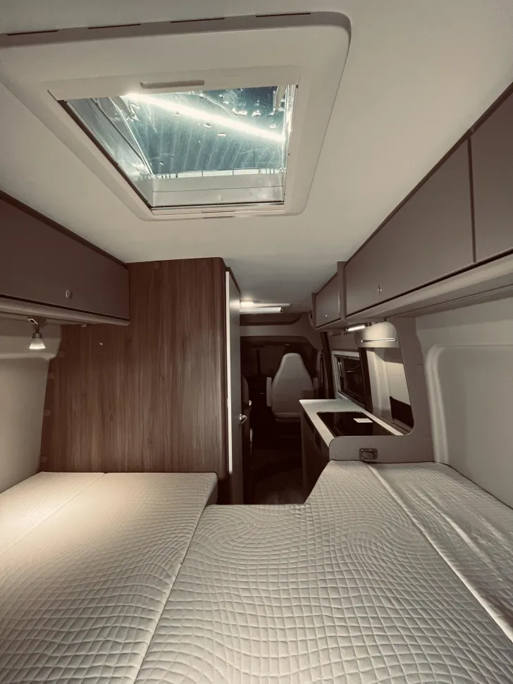 Fahrzeugbild Carado pro CV 640 Solar, Navi, AHK, #14