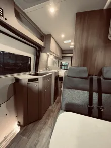 Fahrzeugbild Carado Edition24 CV Ford 590 4x4 Solar, Dieselh., Navi #8