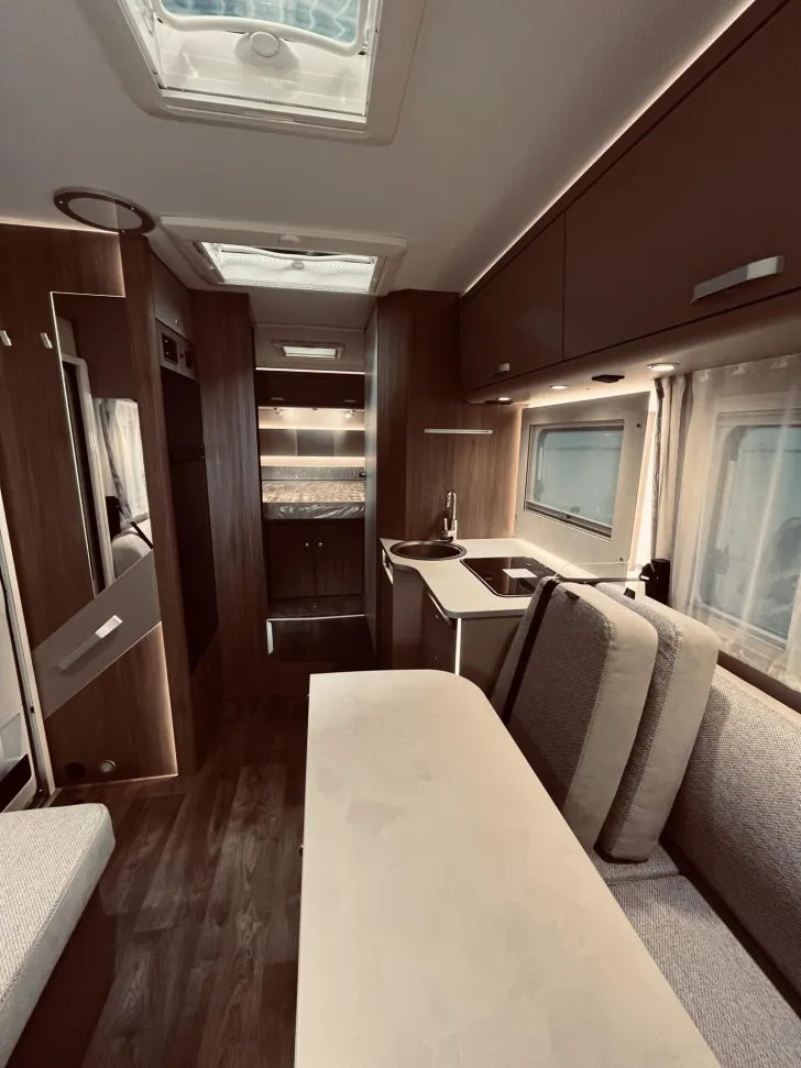 Fahrzeugbild Carado T 459 #10