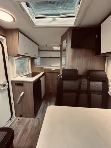 Fahrzeugbild Carado V 132 #9