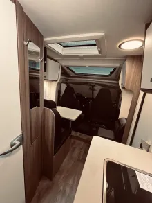 Fahrzeugbild Carado V 132 #21