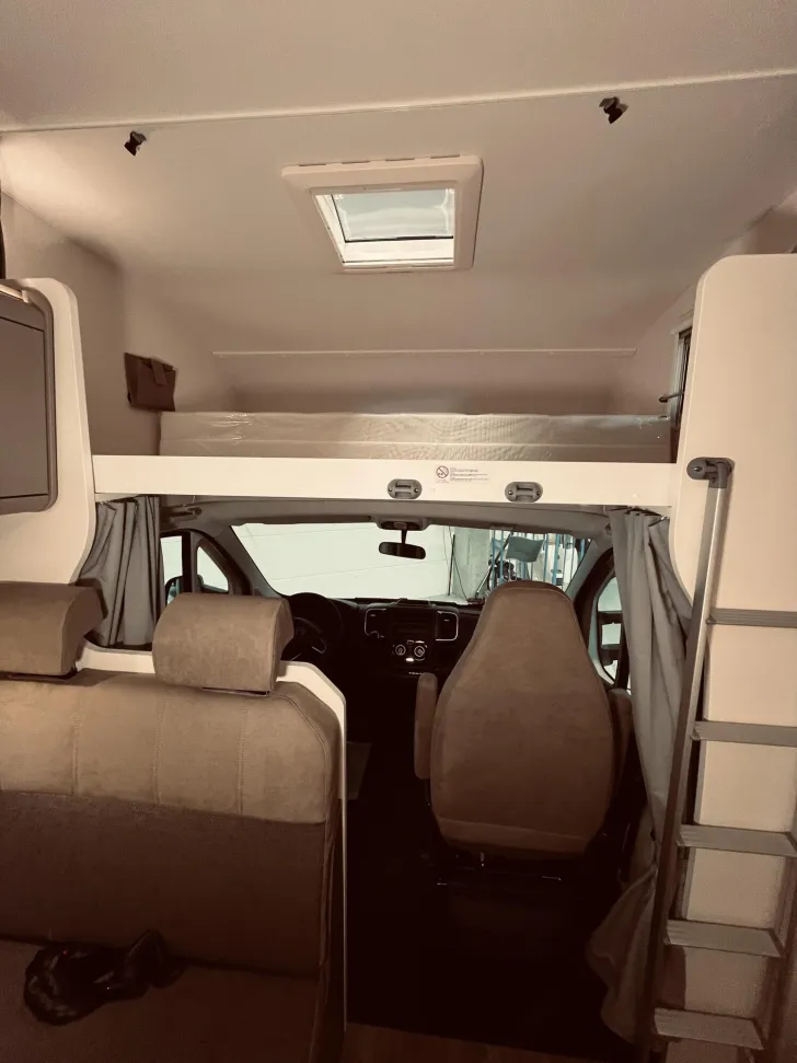 Fahrzeugbild Carado pro A 464 YOUNG CAMPER #14