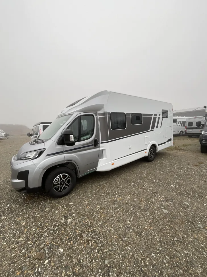 Fahrzeugbild Carado T 457 Face-to-Face, Automatik, Caramatic #3