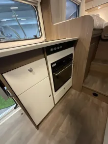 Fahrzeugbild Carado V 347 *Clever-Lift Bett* #11