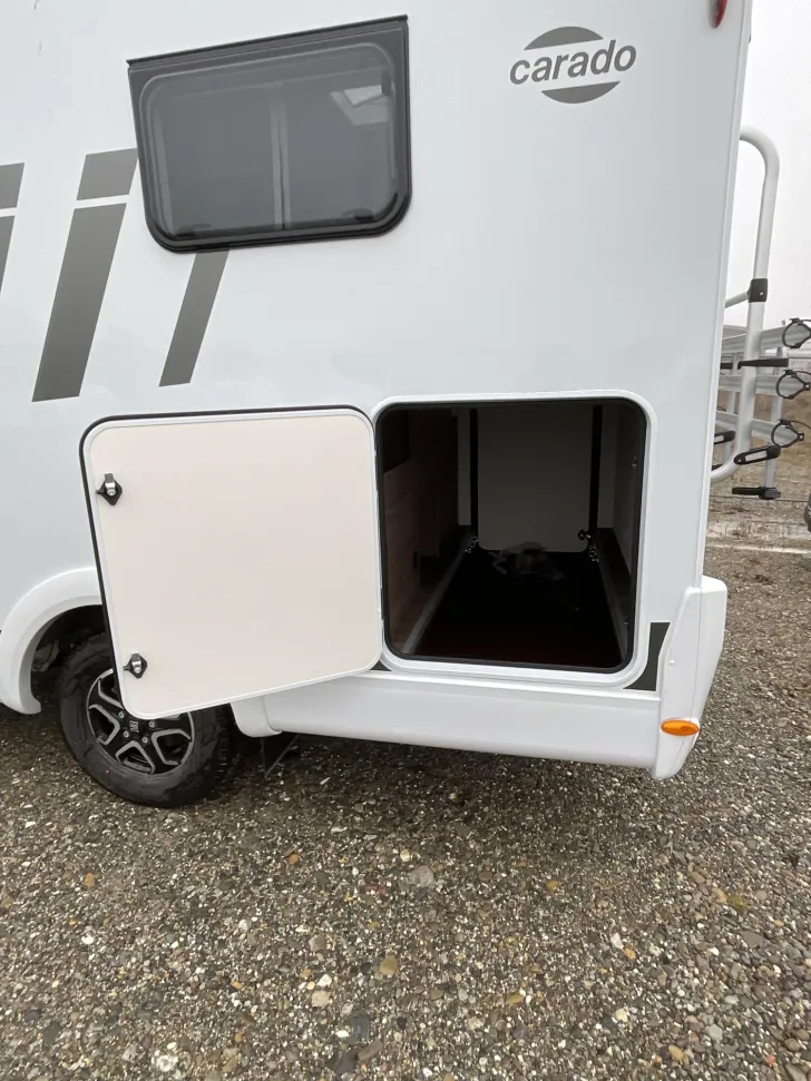 Fahrzeugbild Carado V 337 Markise, LED-Scheinwerfer, Fahrradträger #5
