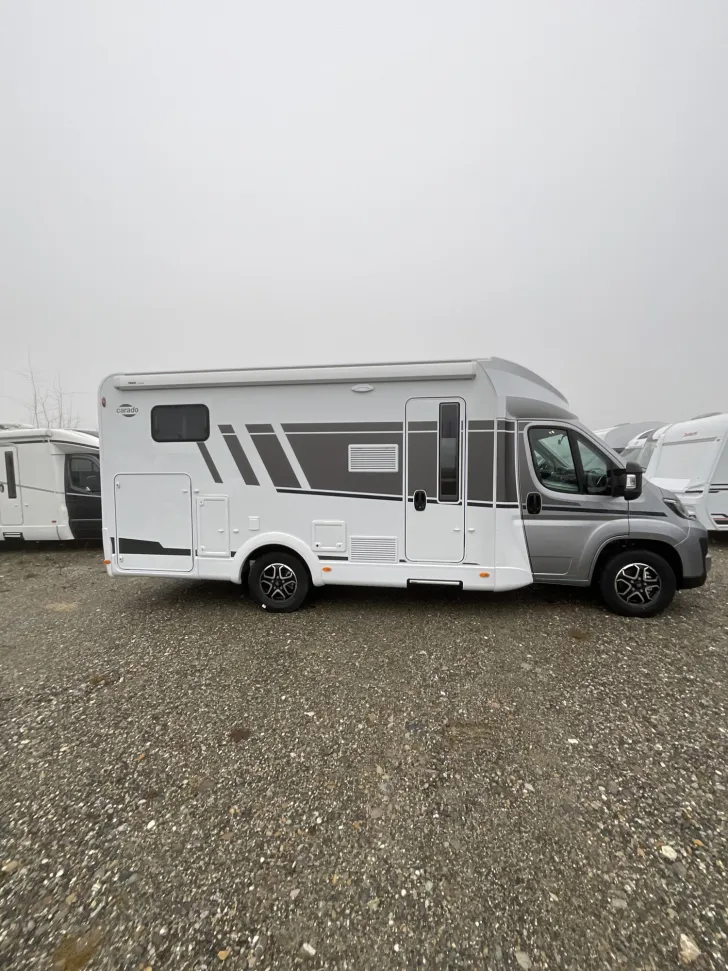Fahrzeugbild Carado T 338 Automatik #3
