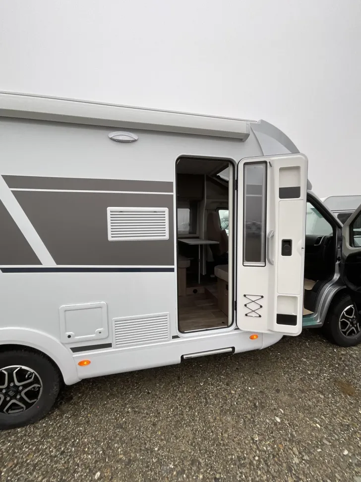 Fahrzeugbild Carado T 338 Automatik #15