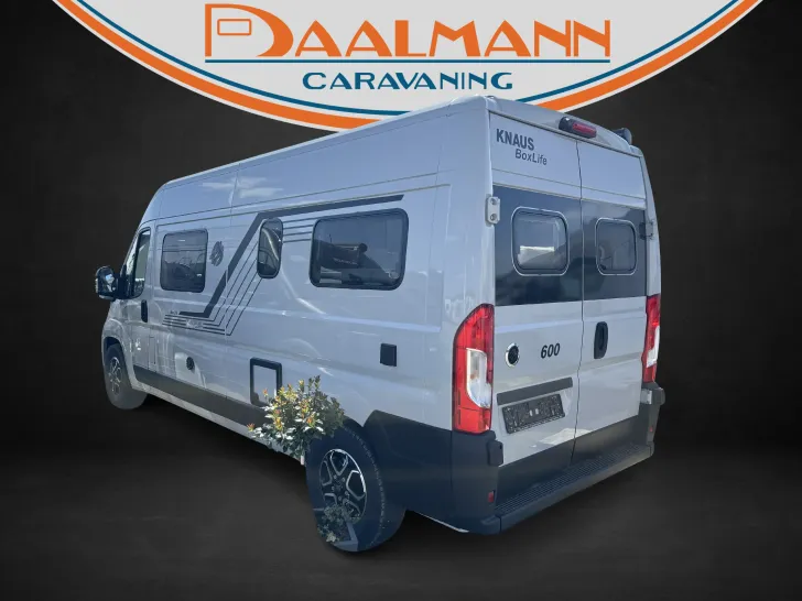 Fahrzeugbild Knaus BoxLife 600 MQ Platinum Selection Automatik, 138-Liter Kühlschr. #1