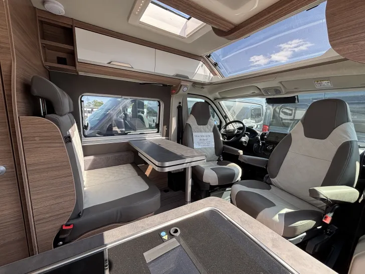 Fahrzeugbild Knaus BoxLife 600 MQ Platinum Selection Automatik, 138-Liter Kühlschr. #8