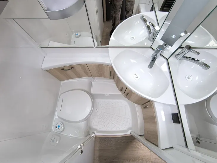 Fahrzeugbild Hobby De Luxe 515 UHL #11