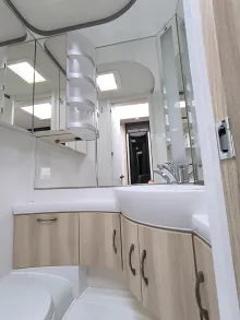 Fahrzeugbild Hobby De Luxe 515 UHL #13