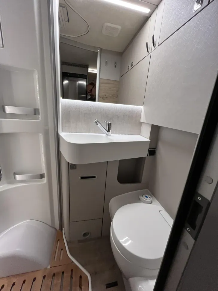 Fahrzeugbild Hymer Exsis-t Pure 580 *Solar*zweite Batterie* #14