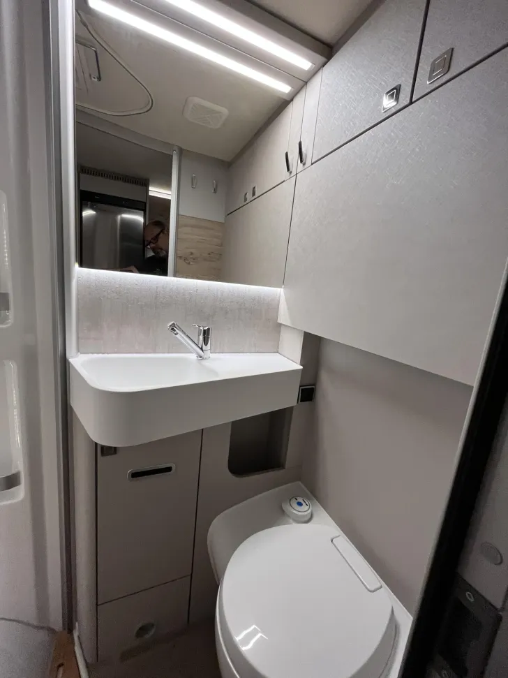 Fahrzeugbild Hymer Exsis-t Pure 580 *Solar*zweite Batterie* #18