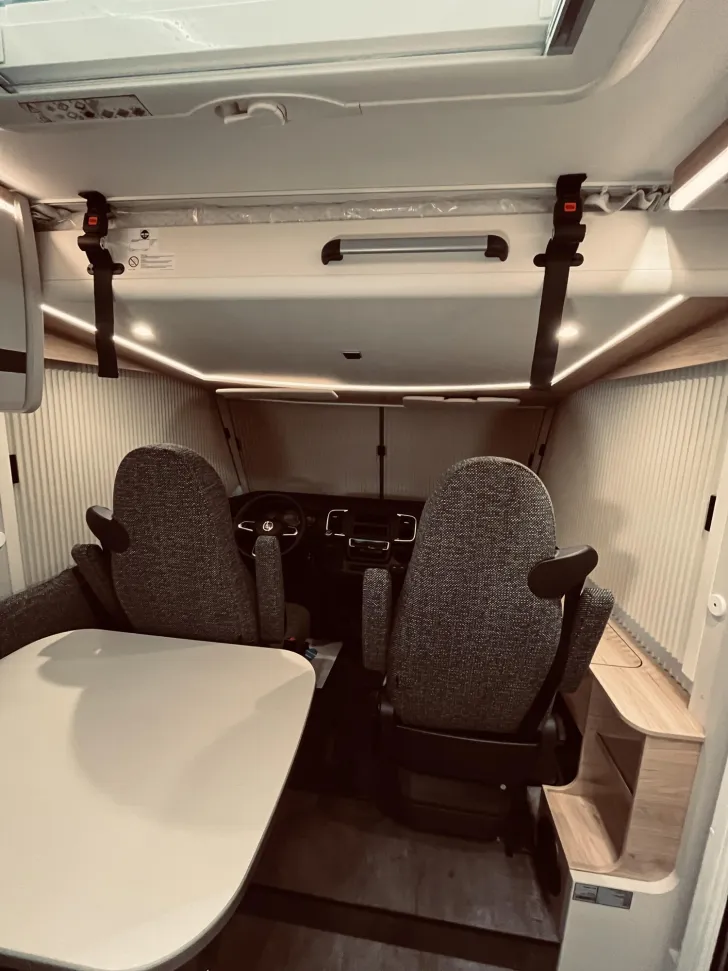 Fahrzeugbild Dethleffs Globebus I 6 20.000 EUR Vorteil! Solar, Markise, #10