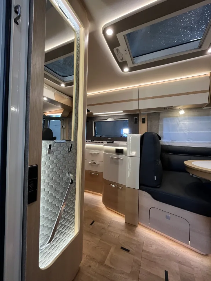 Fahrzeugbild Hymer B-Klasse ML I 880 #6