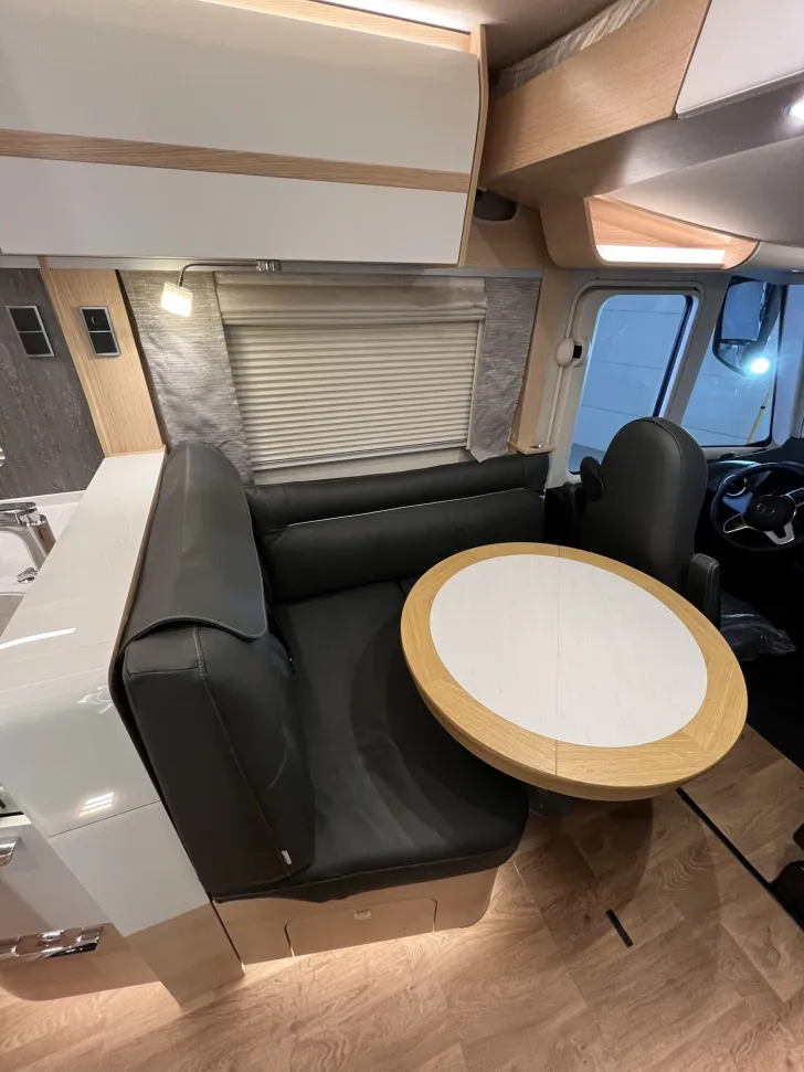 Fahrzeugbild Hymer B-Klasse ML I 890 *Hydr.Hubstützen*Solar*Autark* #8