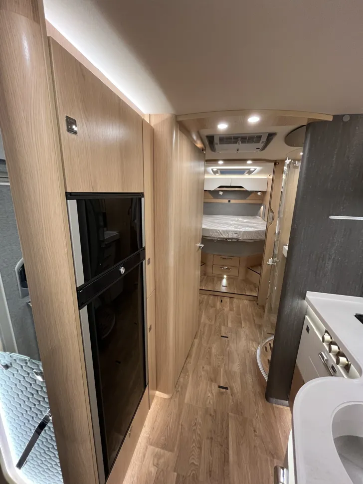 Fahrzeugbild Hymer B-Klasse ML I 890 *Hydr.Hubstützen*Solar*Autark* #12