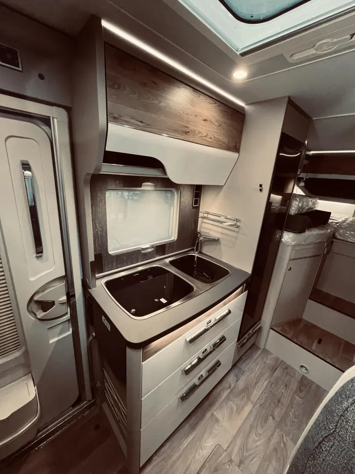 Fahrzeugbild Hymer Exsis-t 474 #11