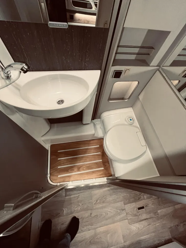 Fahrzeugbild Hymer Exsis-t 474 #18