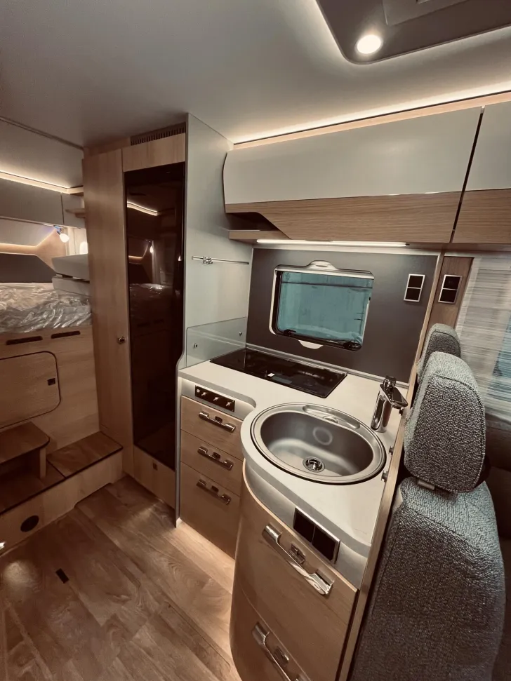 Fahrzeugbild Hymer B-Klasse MC T WhiteLine 550 Premiumpak, Solar #17