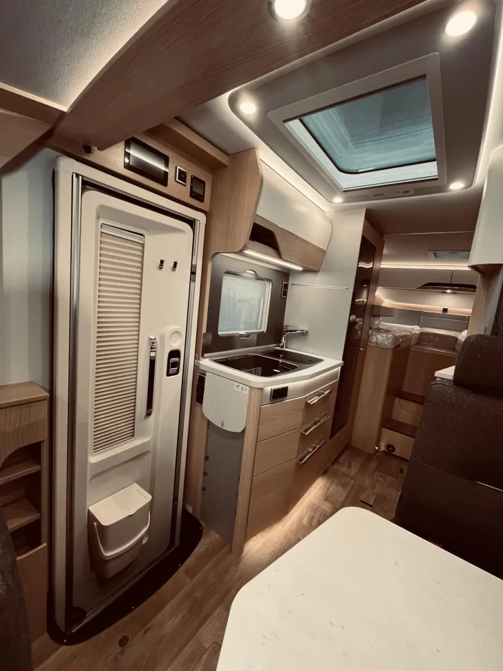 Fahrzeugbild Hymer B-Klasse MC I 580 Dachklima, Solar, Sat, TV #11