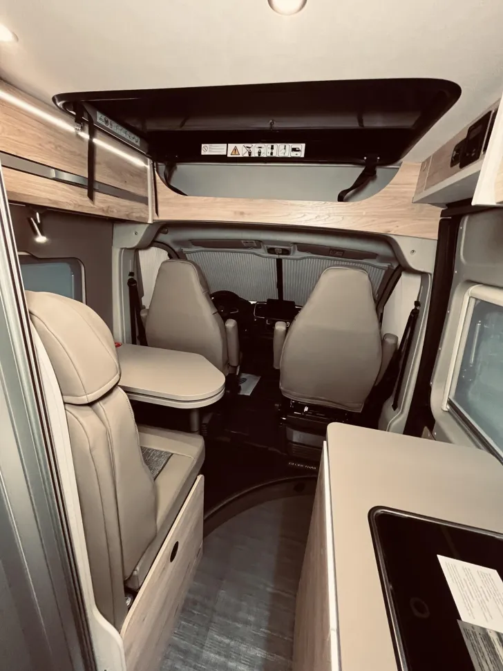 Fahrzeugbild Dethleffs Globetrail Advantage 600 ER Fiat Solar, AHK #18