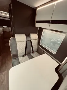 Fahrzeugbild Dethleffs Globebus Camp Active T 4 Diselheizung, Automatik #9