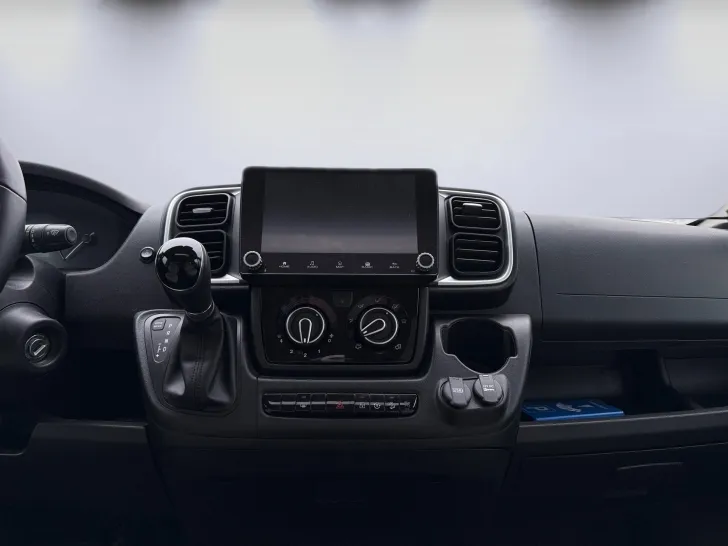 Fahrzeugbild Carado TEILINTEGRIERTE 448 #4