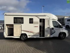 Bild 7 Challenger Genesis 288 EB Queensbett Markise Hubbett