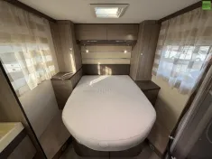 Bild 18 Challenger Genesis 288 EB Queensbett Markise Hubbett