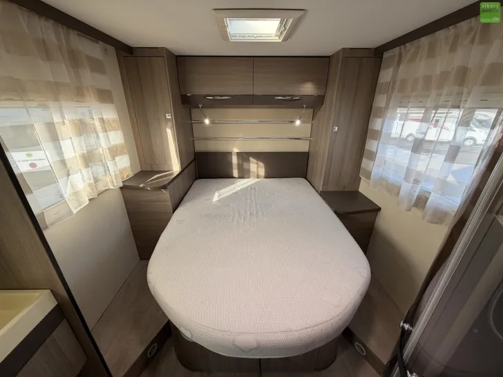 Fahrzeugbild Challenger Genesis 288 EB Queensbett Markise Hubbett #18