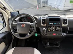 Bild 27 Challenger Genesis 288 EB Queensbett Markise Hubbett