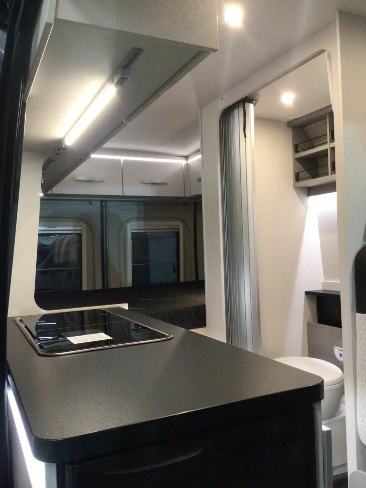 Fahrzeugbild Crosscamp CV FULL 600 Solar, AHK, Navi #13