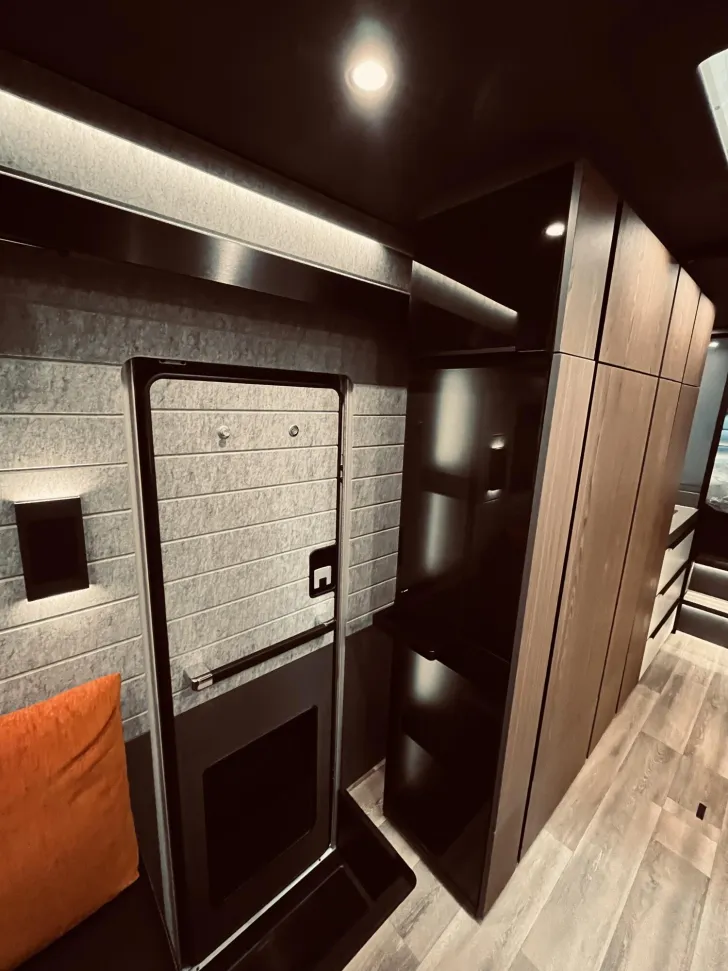 Fahrzeugbild Niesmann + Bischoff Arto 88 20.000 Euro Preisvorteil SOFORT #13