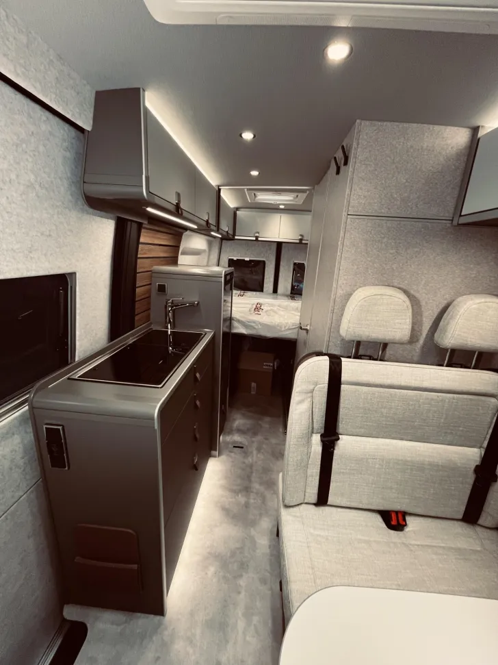 Fahrzeugbild Hymer Grand Canyon S 600 4x4, AHK, Solar, Lithium #10