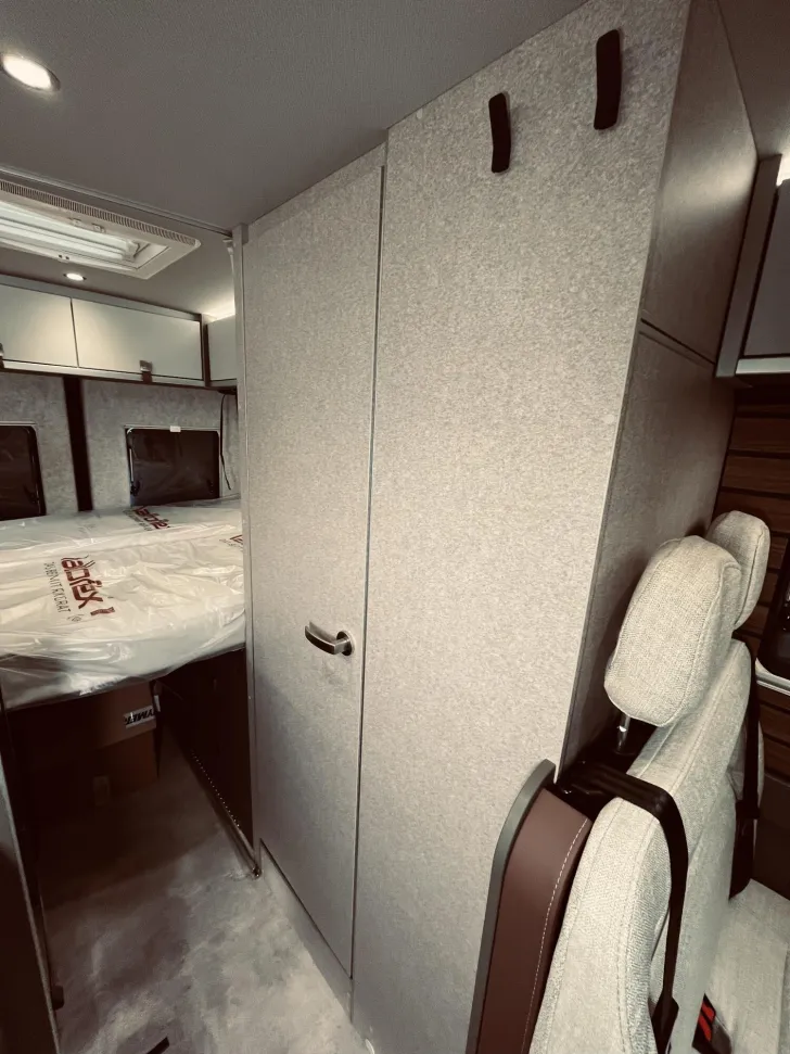 Fahrzeugbild Hymer Grand Canyon S 600 4x4, AHK, Solar, Lithium #19