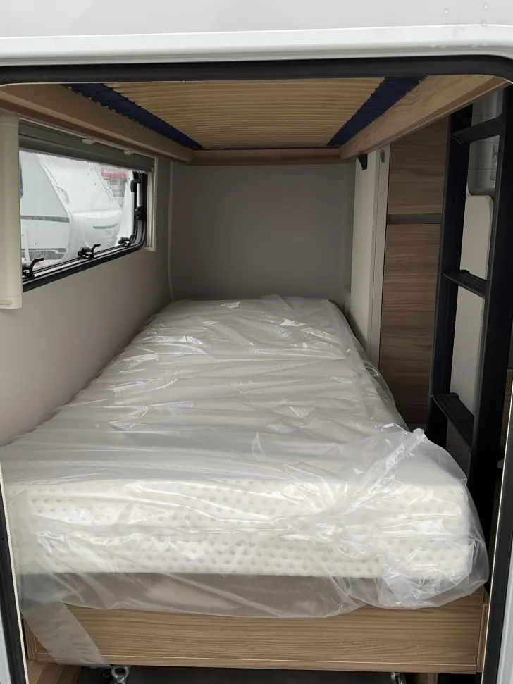 Fahrzeugbild Dethleffs Nomad 530 FSK Mover, Stockbetten, Markise #6