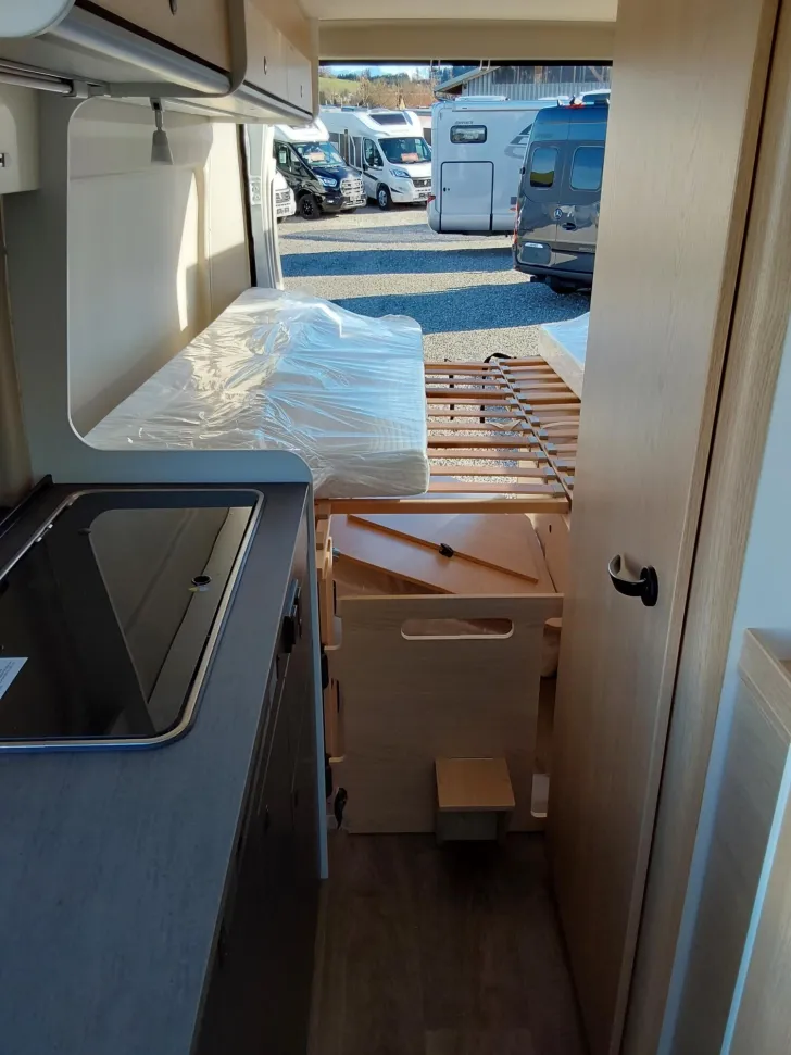 Fahrzeugbild Sunlight Cliff 640 Peugeot #7