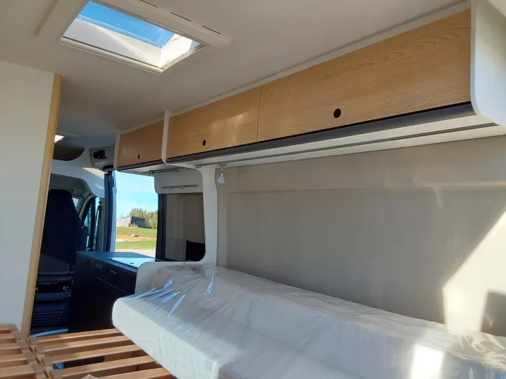 Fahrzeugbild Sunlight Cliff 640 Peugeot #13