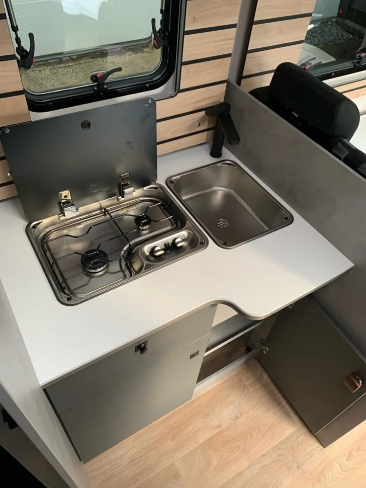 Fahrzeugbild Crosscamp EXPDN T 7.4 E Peugeot #14