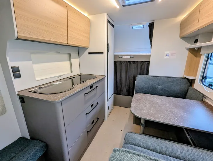 Fahrzeugbild Bürstner B66 480 TK Auflastung 1.700 kg #9