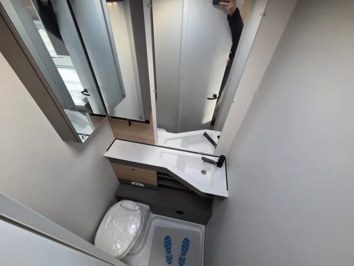 Betten Bürstner B66 490 TL