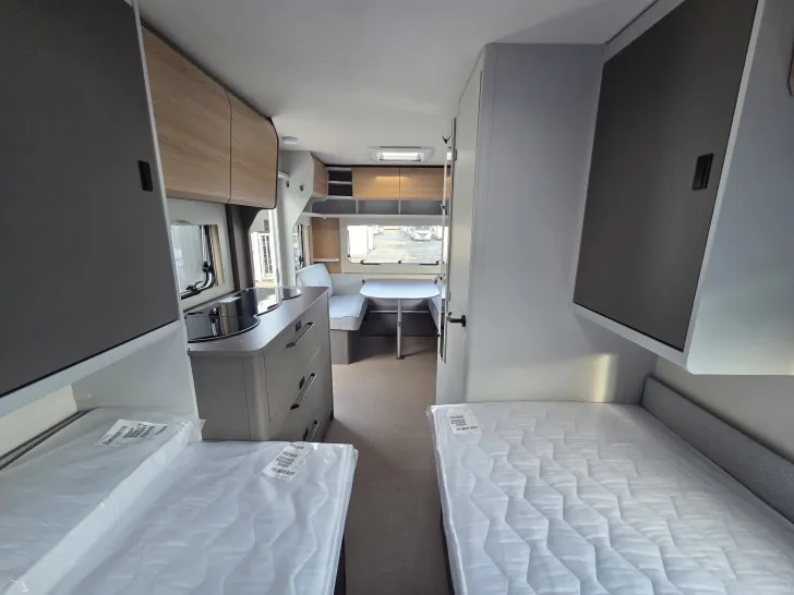 Küchen Bürstner B66 490 TL