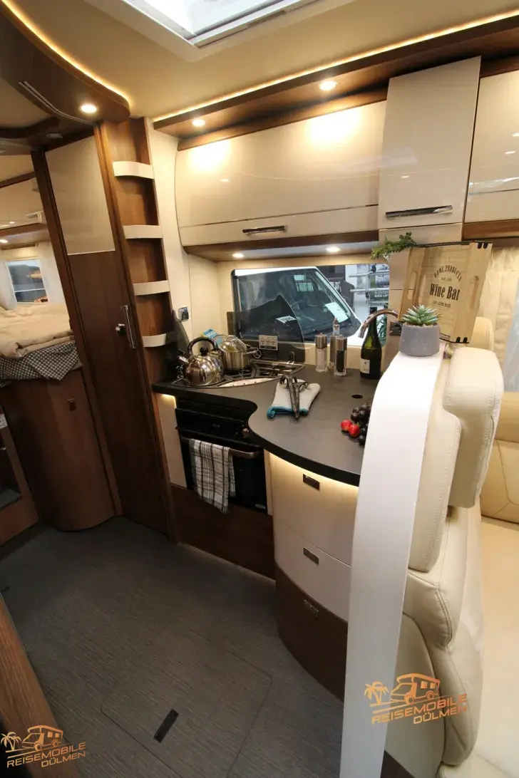 Fahrzeugbild Carthago c-tourer I  148 LE SAT TV #15